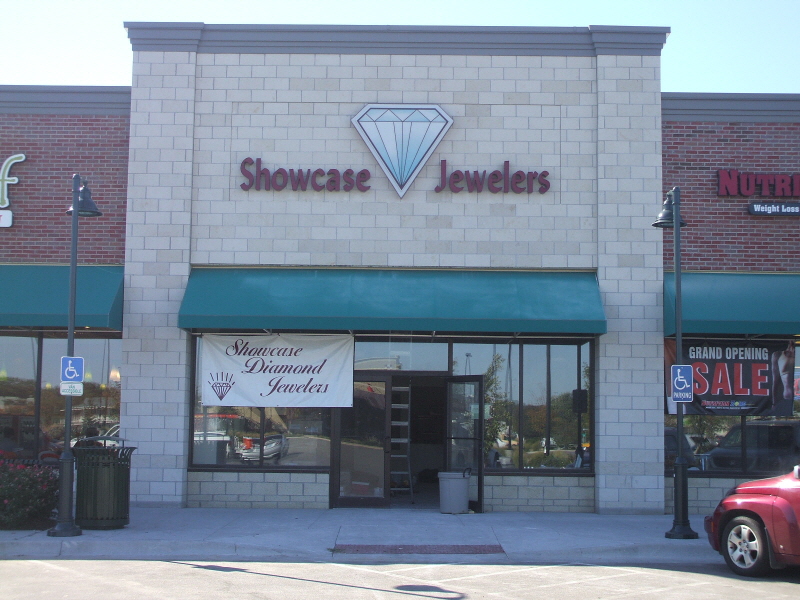 Showcase Jewelers - Manhattan, KS